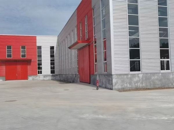 Jinan Huawei moves to new factory